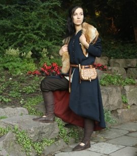 LAGERTHA - damski bajkowy wikiński płaszcz wełniany 